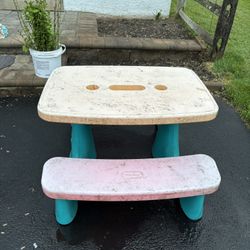 Little Tikes Picnic Table 