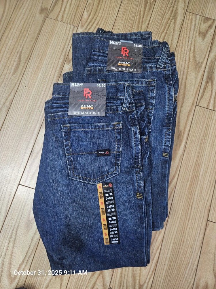 Mens ariat FR Jeans Relaxed Boot 36/30