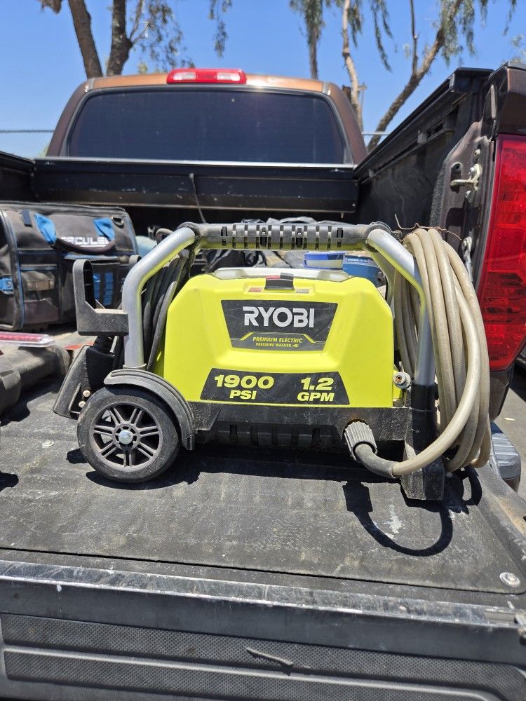 Ryobi Pressure Washer 