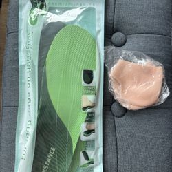 XSTANCE INSOLES SIZE M WOMAN's SIZE 10 + HEEL GUARD. NOT USED. NOT OPENED.