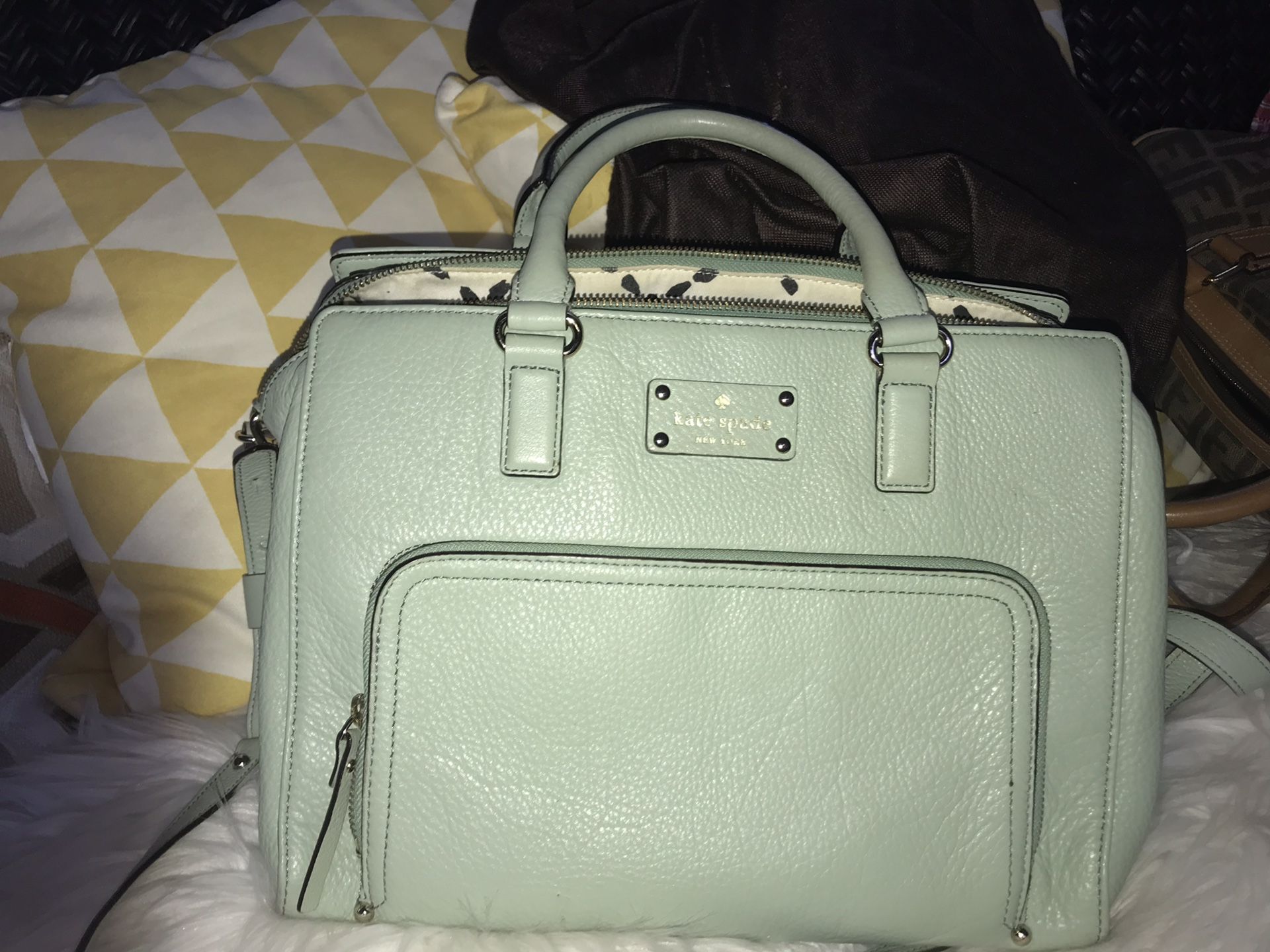 Authentic Kate spade lagers bag