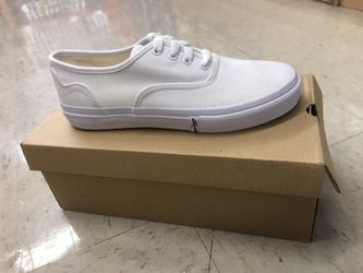 Levi’s vans style shoe all white