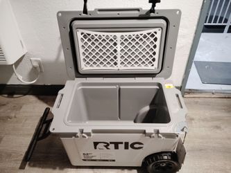 RTIC 52QT Ultra-Light Wheeled Cooler