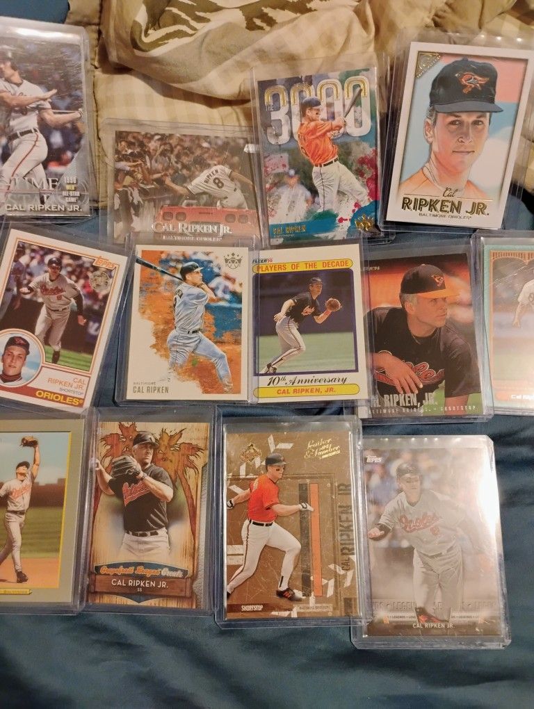 LOT OF 12  CAL RIPKEN JR.  TRADING CARDS MINT CONDITION 