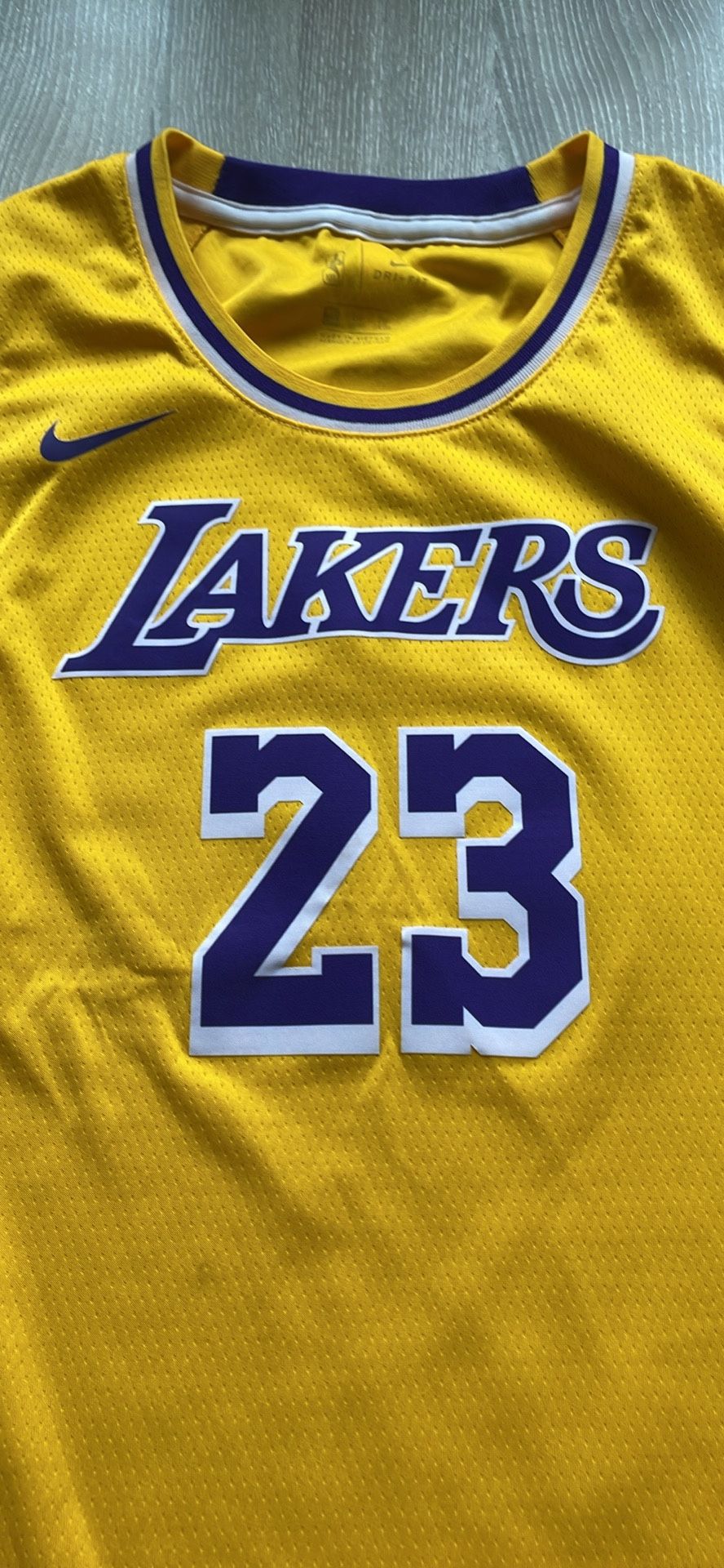 LeBron James Los Angeles Lakers Jersey || Size XL BUT Fits Large And Medium!