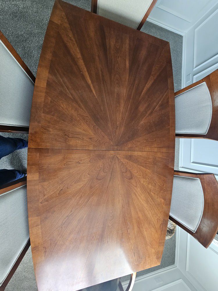 Dining Room Table With Chairs