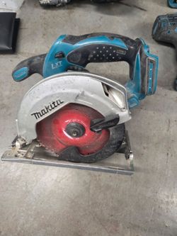 Makita cordless skillsaw