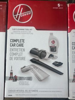 HOOVER CAR CLEANING TOOL KIT TROUSSE D'OUTILS DE NETTOYAGE POUR VOITURE CAR CLEANING TOOL KIT TROUSSE D'OUTILS DE NETTOYAGE POUR VOITURE