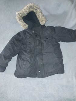 Old Navy Puffer Jacket Size 5t 