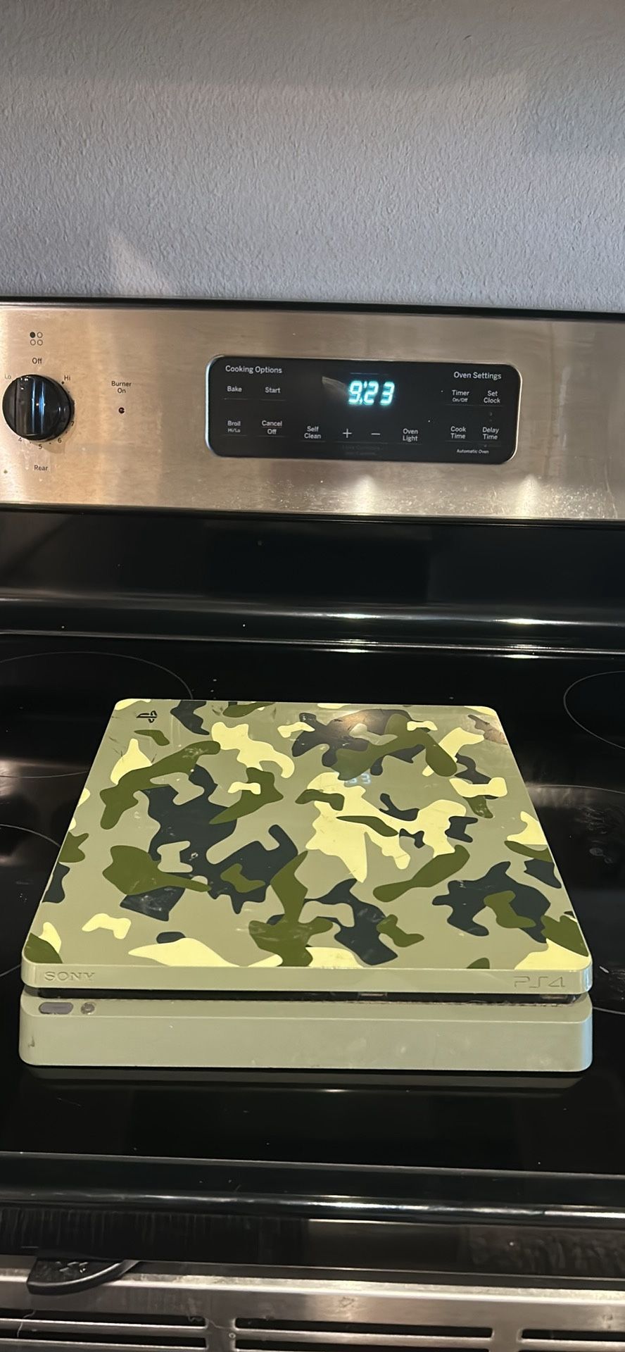 Slim PS4 Camo Edition