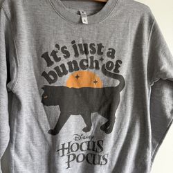 Disney Hocus Pocus - Zuni Sportswear  Gray Crew Neck Sweatshirt