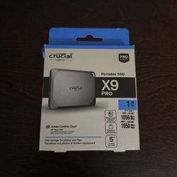Crucial X9 Pro Portable SSD 1 TB