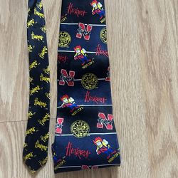 University Of Nebraska Cornhuskers Herbie Husker Alumni Mens 100% Silk Neck Tie