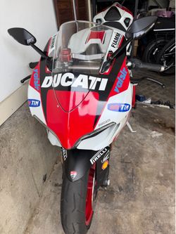 Ducati Panigale (contact info removed)