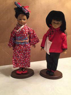 Collectible Chinese Dolls