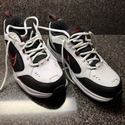 Nike Men’s Sneakers - Lightly Used - Size 8