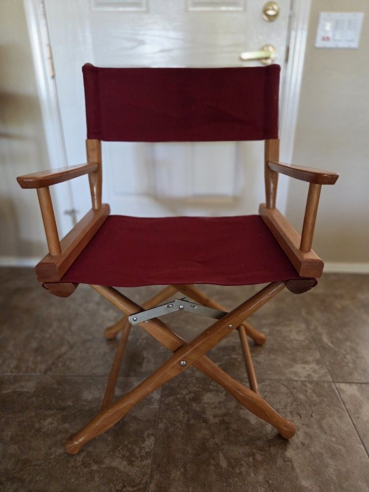 Directors Chairs, Like New, Deep Red Canvas, N I rmal Cair Height, Foldable $40.00 Ea