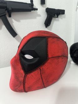 3D Printed Deadpool Helmet/Mask (Halloween )