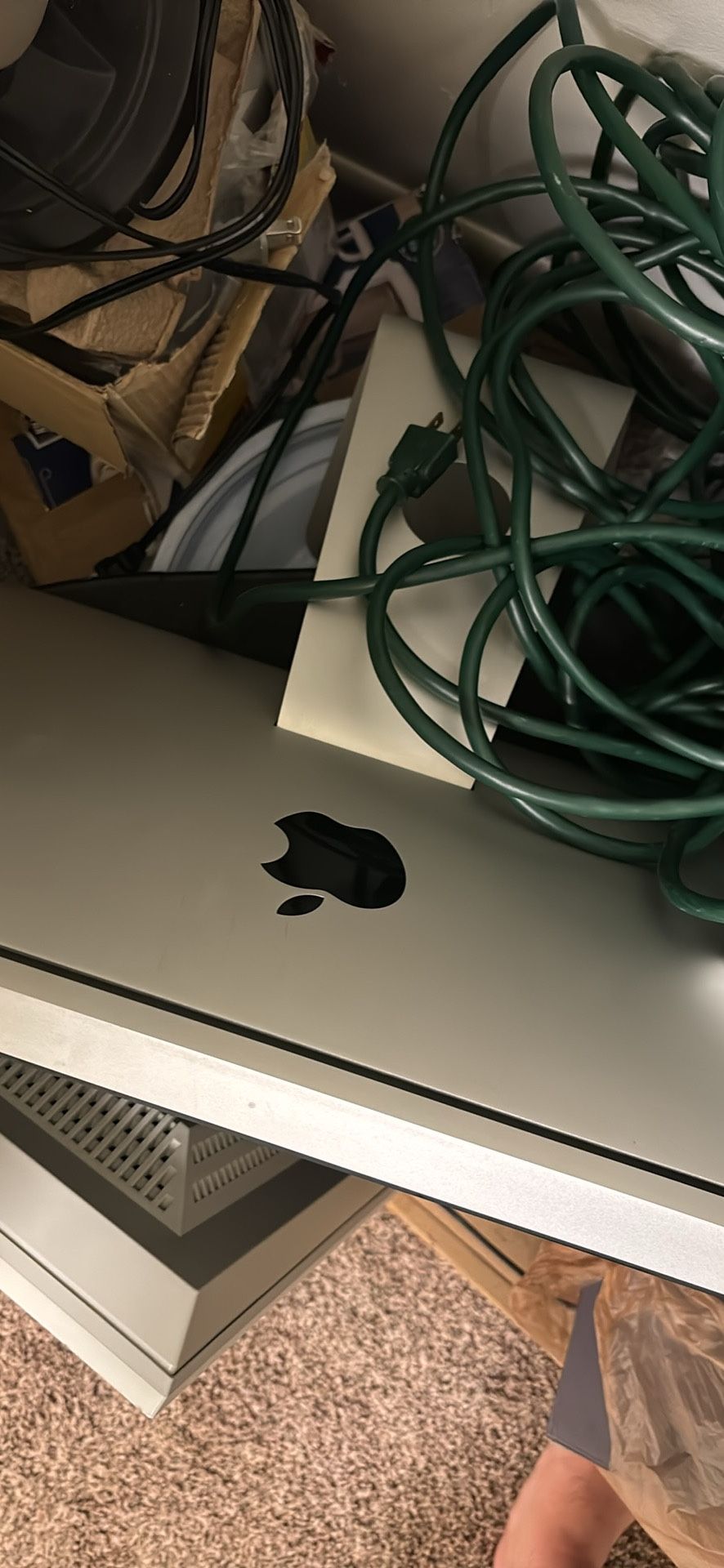 iMac Desktop (read Description)for Parts