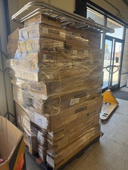 1x Pallets of Customer Return Homegoods Decor Furniture