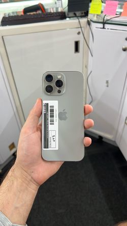 iPhone 16 Pro Max 256GB (Unlocked)