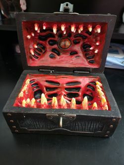 Mimic DnD Chest Décore