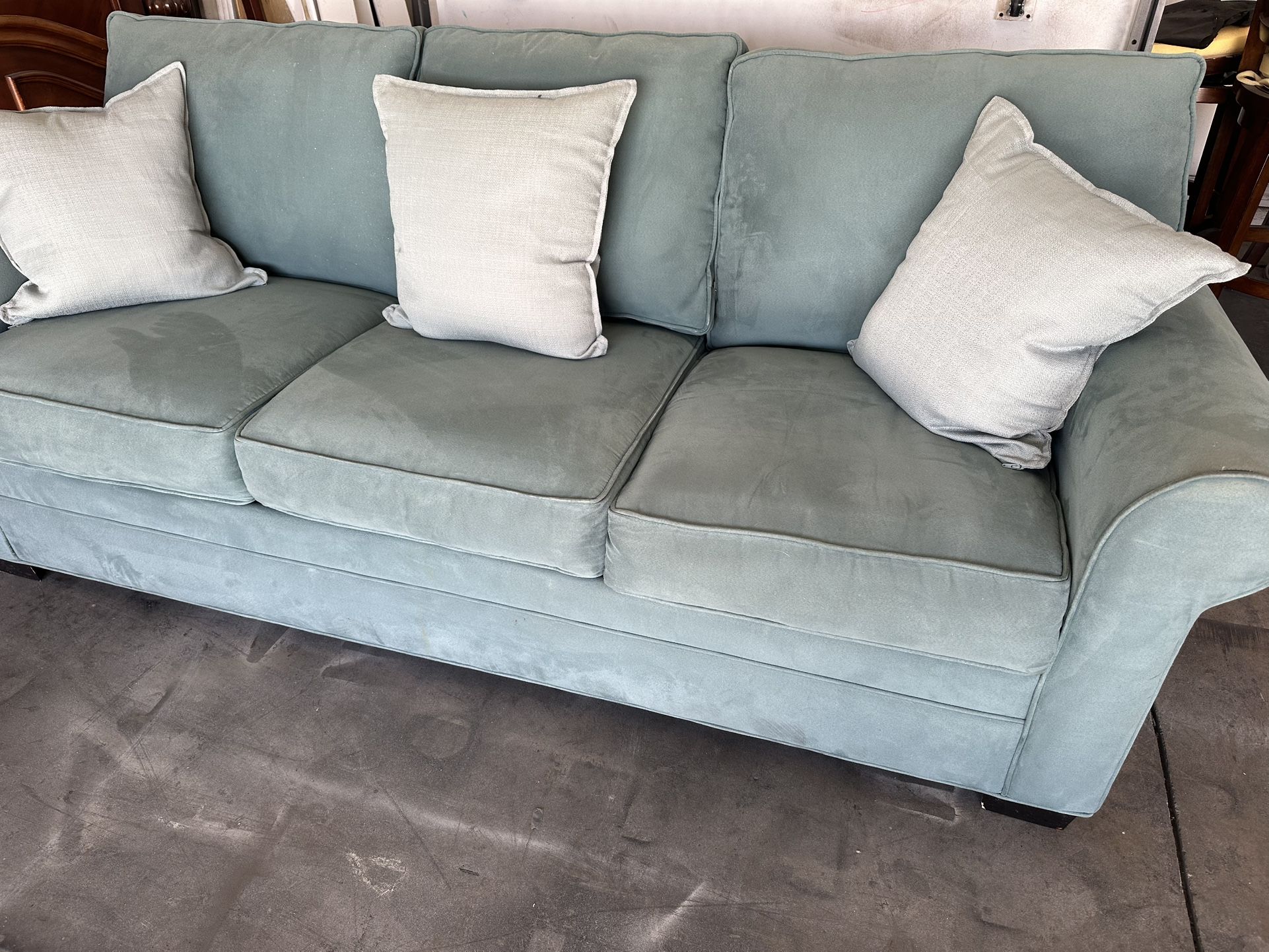 Cindy Crawford Couch