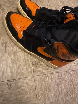 Shadow backboard 1s size 11