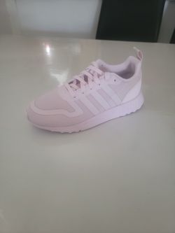  Shoes Adidas Size  1  Kids