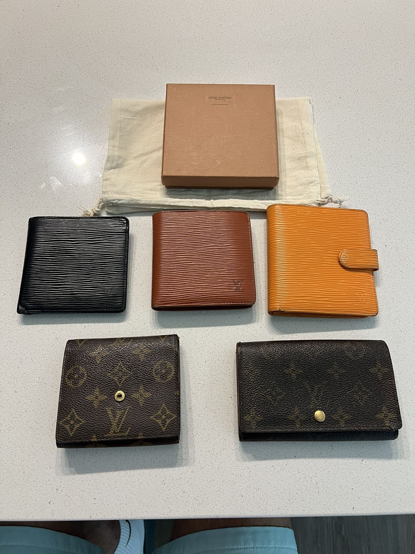5 Louis Vuitton Wallets 100% Authentic