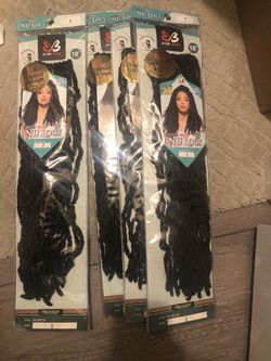4 Pieces Of Bobbi Boss Nu Locs