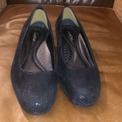 Trotters Black Flats