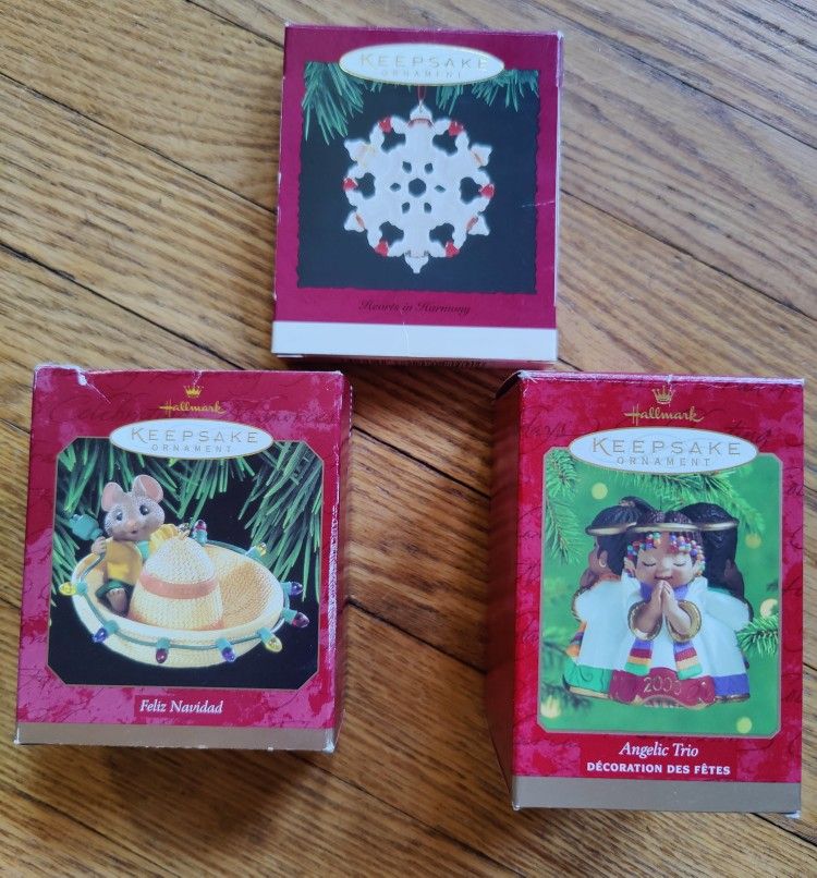Vintage Hallmark Keepsake Ornaments Lot!  ALL $ 15.