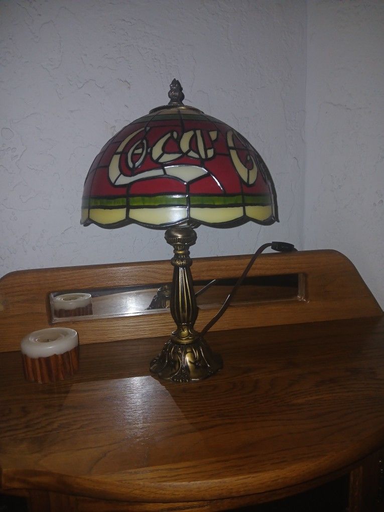 Tiffany Style Coca Cola Lamp 