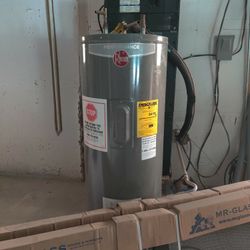 Brand New Water Heater NEVER USED