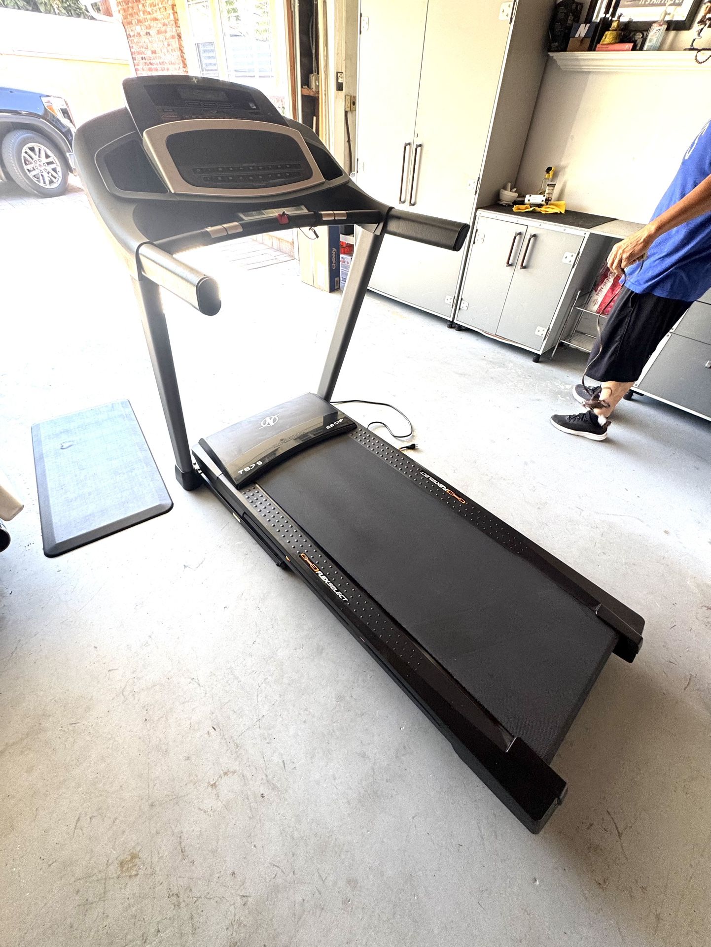 Treadmill