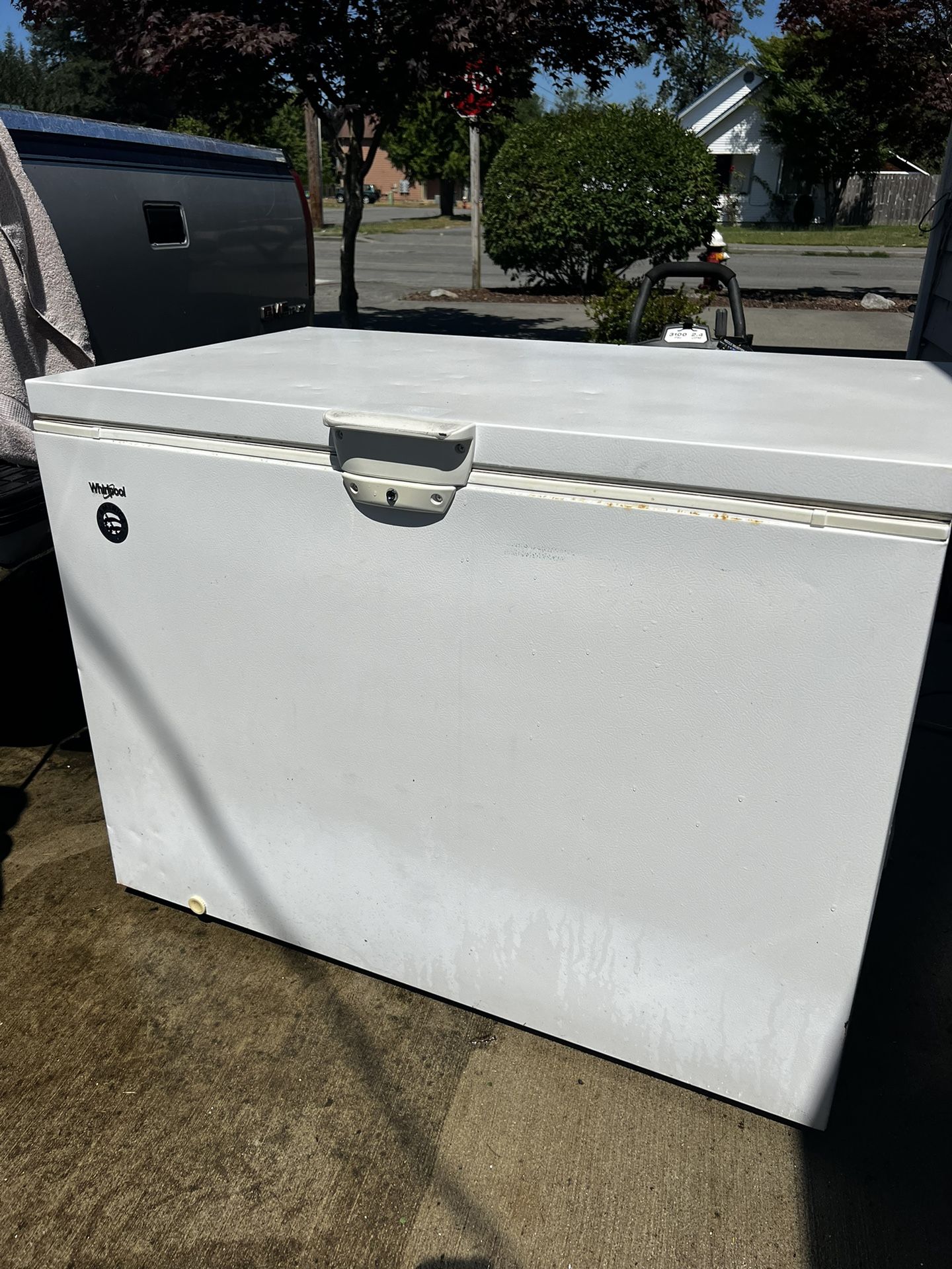 Whirlpool Chest Freezer