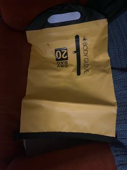 Body glove dry bag