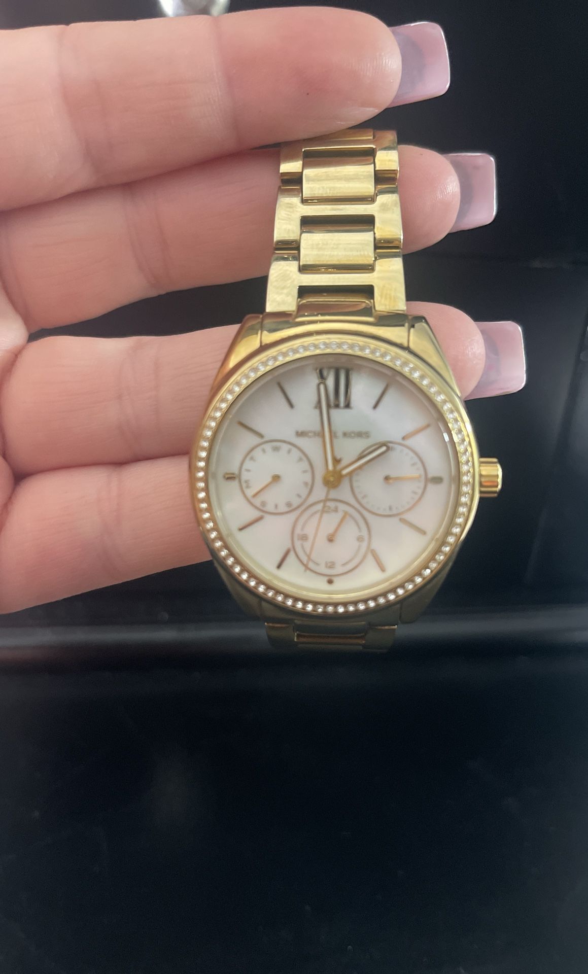Michael Kors MK7094 Woman’s Gold watch