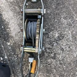 Tecle  Dos Toneladas 