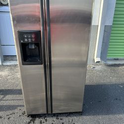 Ge Refrigerator Side By Side (stainless Steel) 