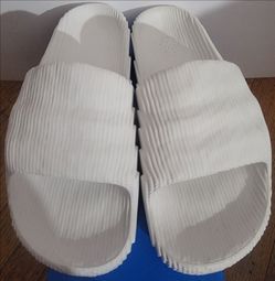 Adidas Adilette white NWT SZ 11
