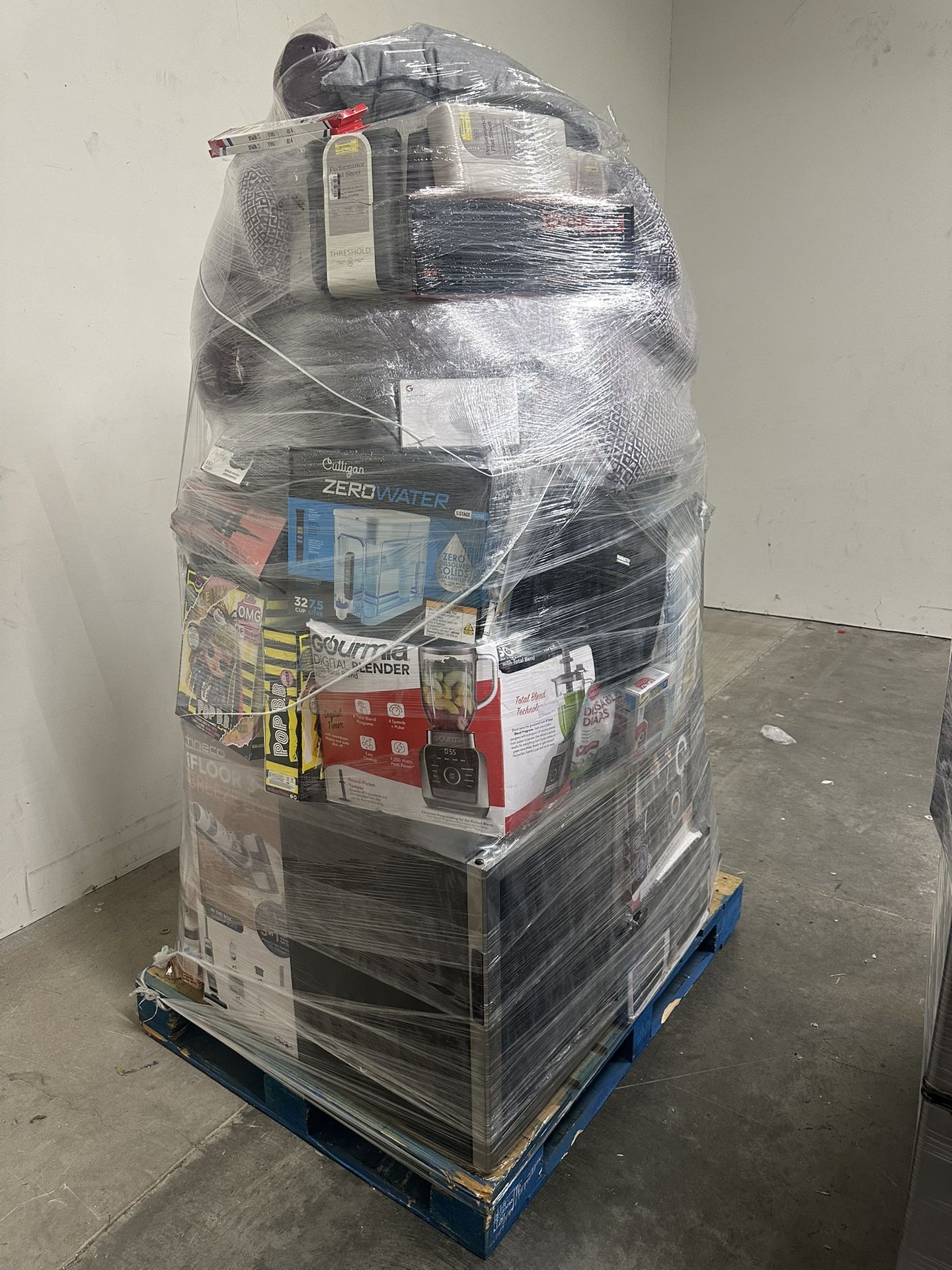 Target Pallet Base Target Return Pallets $450 for Sale in Riverside, CA - OfferUp