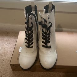 Black And White Man Made Leather Boots Size 11