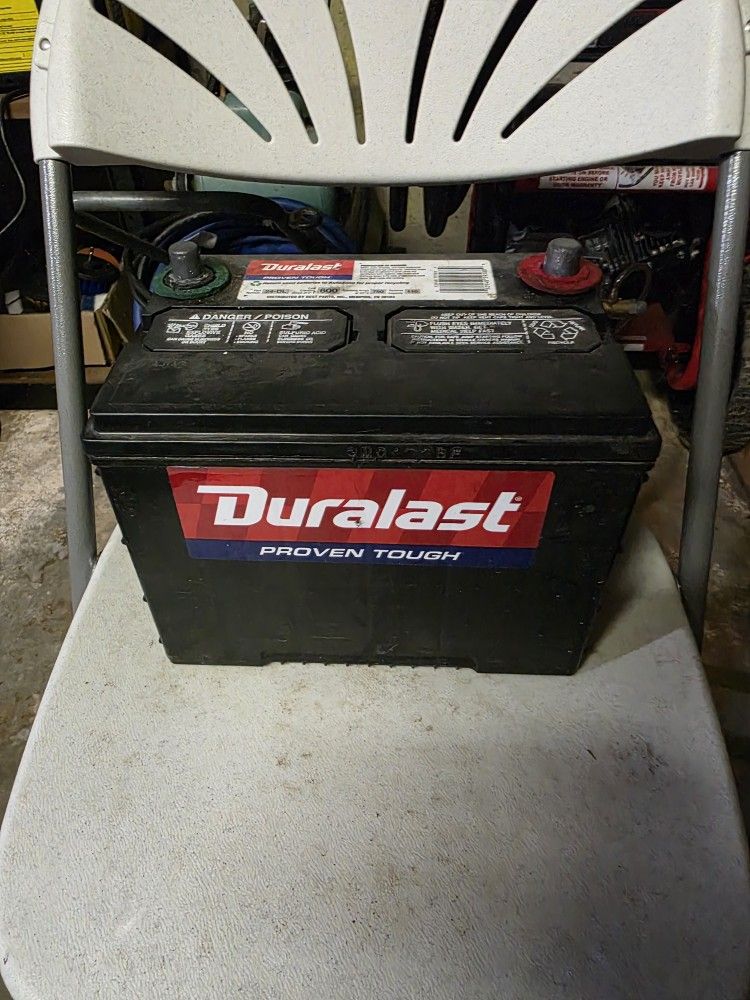 DURALAST CAR BATTERY