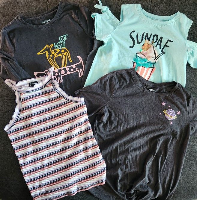 Bundle Of 4 Tee Shirts For Young Kid