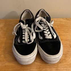 Vans Old Skool Canvas Shoe