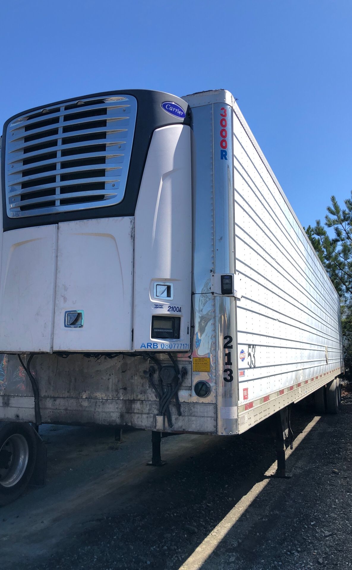 2004 Utility reefer Trailer with 2009 carrier 2100 A