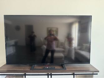 70 ” Sony TV