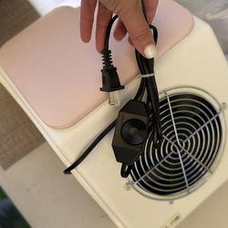 NAIL DUST COLLECTOR ULKA X2 SOFT WHITE (Pink PILLOW, 40W, US PLUG) 